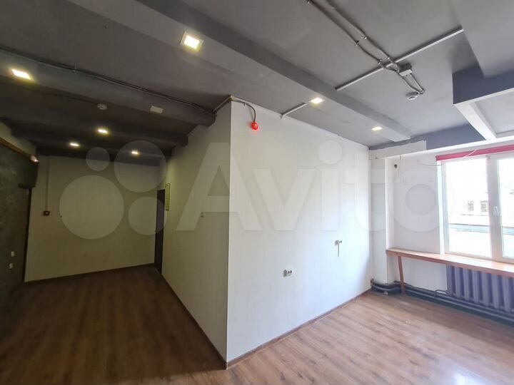 Продам помещение в нежил здании 95 м2, Фадеева 1