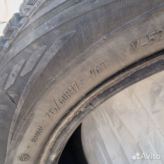 Viatti Bosco S/T V-526 215/60 R17 96T