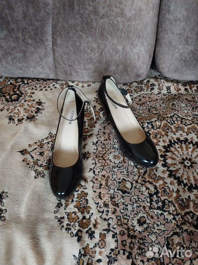 Туфли женские 40 размер