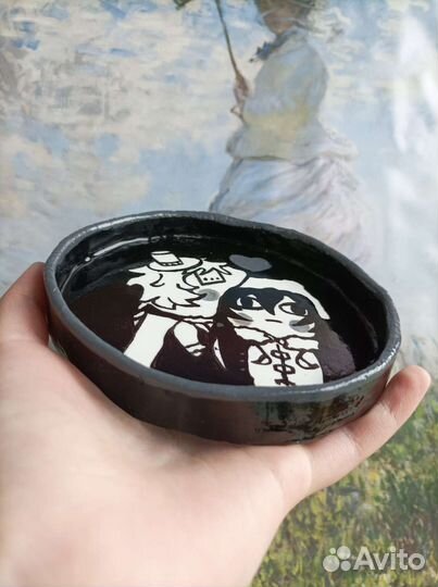 Тарелочка из глины Бродячие псы Достогоголь