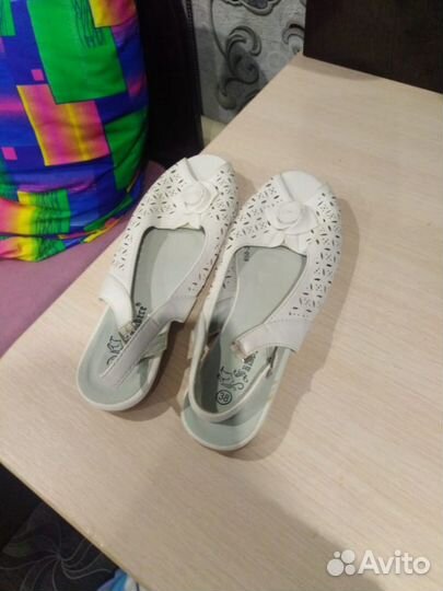 Кожаные сандали