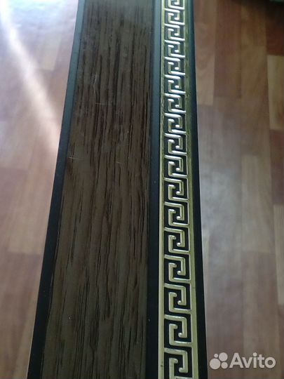 Шторный карниз