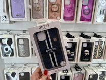 Чехлы Guess iPhone 13