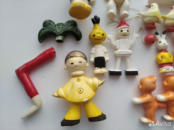 Игрушки СССР колкий пластик