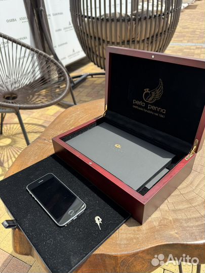 iPhone 5S, 64 ГБ