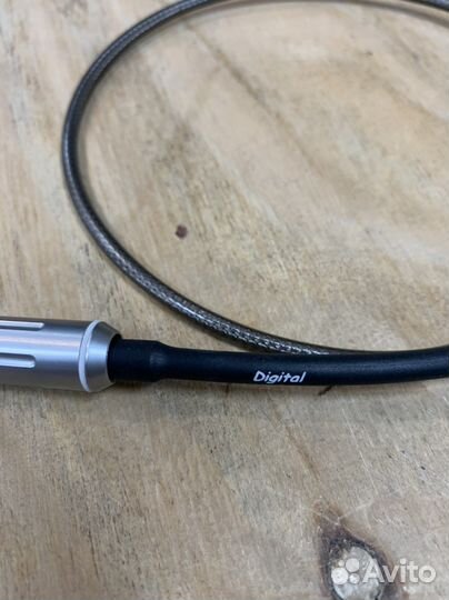 Цифров. кабель Silent Wire Digital 8 rca 0.6 м