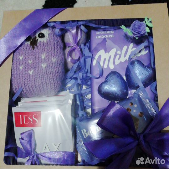 Подарочный бокс на 8 марта