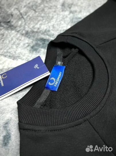 Свитшоты Fred Perry