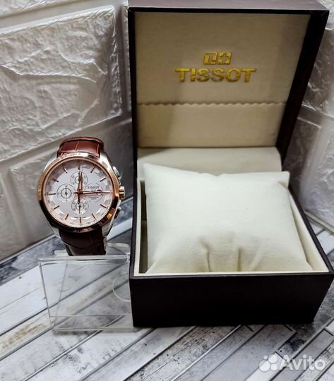 Элитные часы на кожаном ремешке Tissot