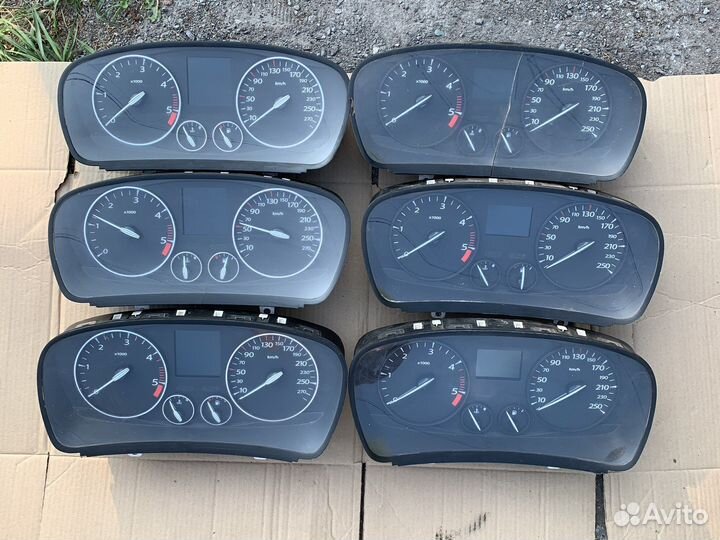 Приборная панель renault Laguna 3