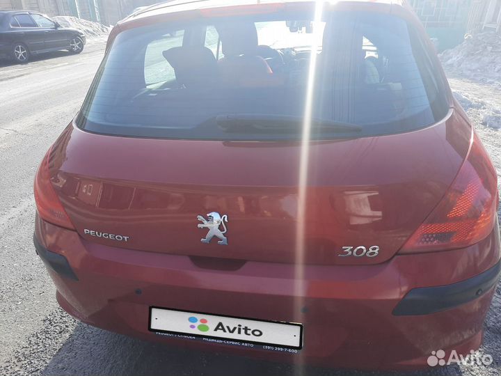 Peugeot 308, 2010