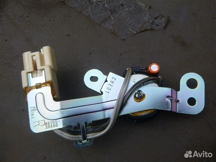 Динамик задний правый Lexus Gs430 UZS190 3uzfe