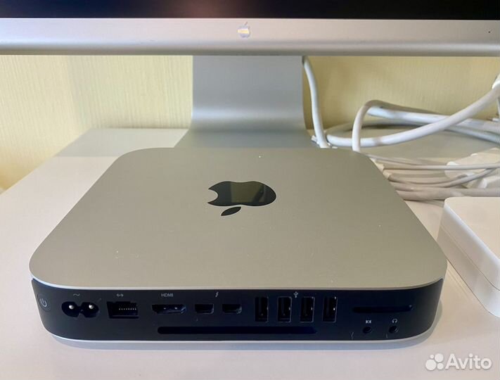 Apple Mac mini A1347 + монитор Apple Cinema