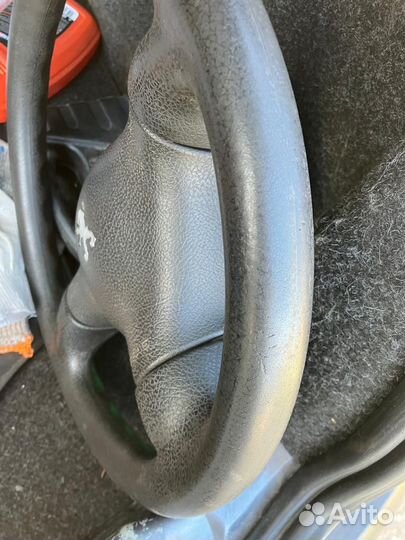 Руль на peugeot 206