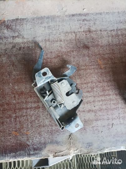 Замок капота хендай старекс 1 h1