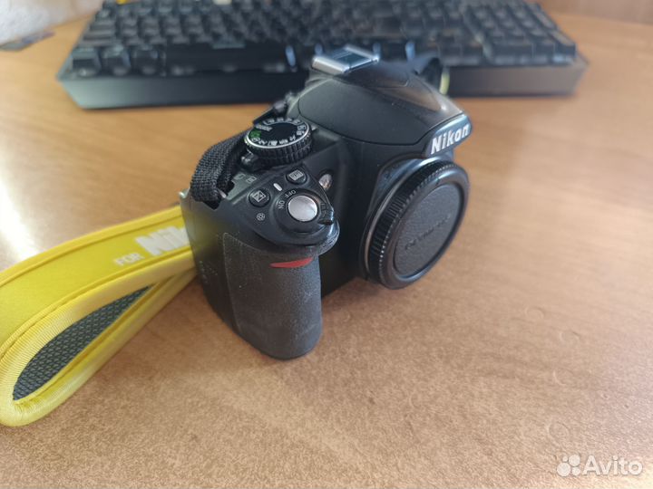 Фотоаппарат nikon d3100 тушка