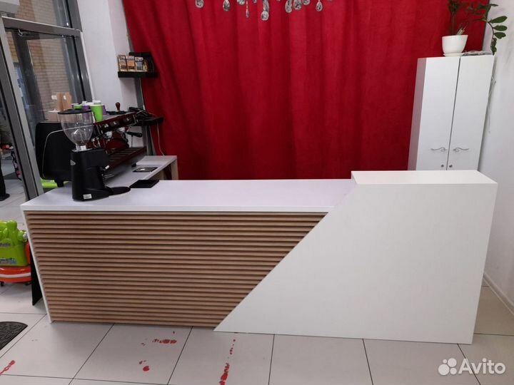 Барная стойка для кофейни