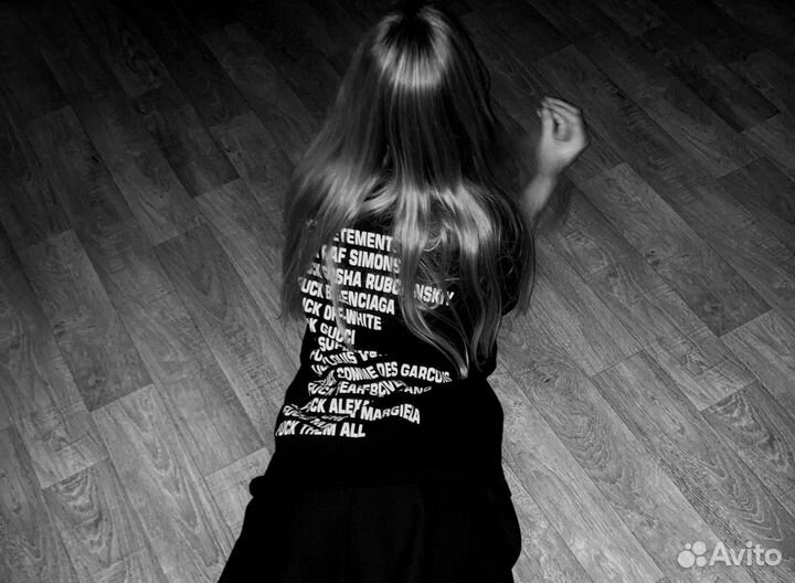 Футболка fuck them all