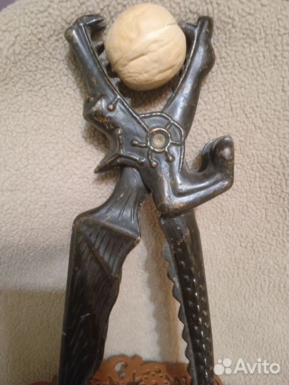 Орехокол дракон СССР