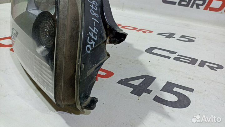 Фара головного света правая б/у для Hyundai Tucson