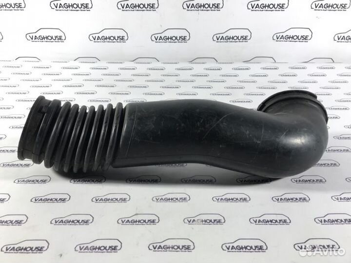 Патрубок воздушного фильтра Ford Focus MK 1 2003