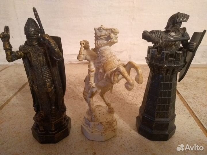 Фигурки шахмат из Гарри Поттера