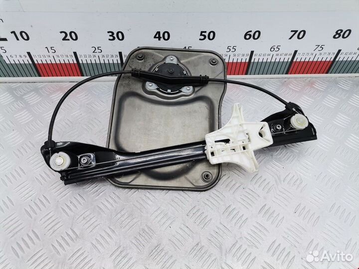 Стеклоподъемник для Skoda Fabia 2 (5J)