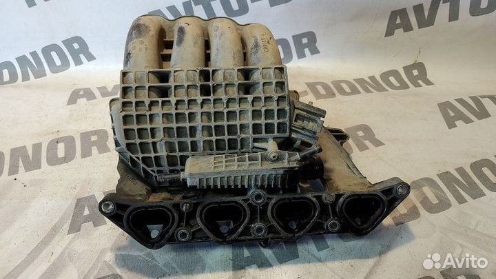 Коллектор впускной Volkswagen Polo 5