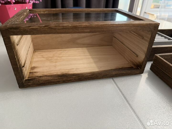 Шкатулка для украшений из дерева