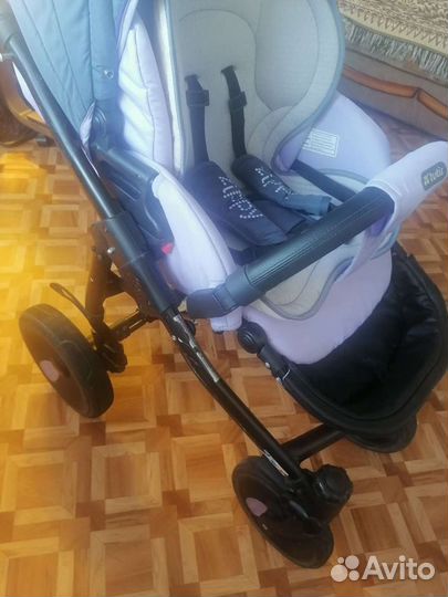 Коляска Tutis Zippy New 2 в 1