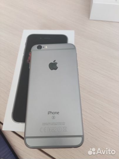 iPhone 6S, 32 ГБ