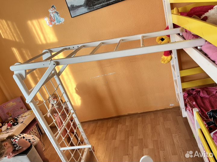 Детская спортивная стенка