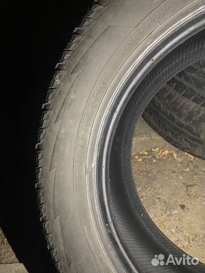 Yokohama Geolandar A/T G015 225/65 R17 102H