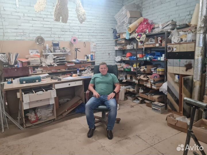 Кухня на заказ в потолок