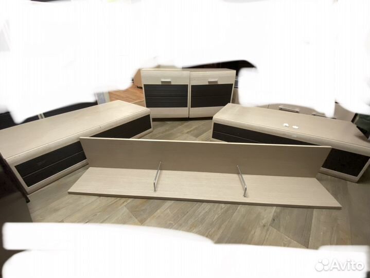 Тумба и полки