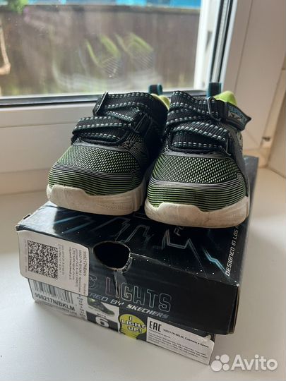 Кроссовки skechers 22