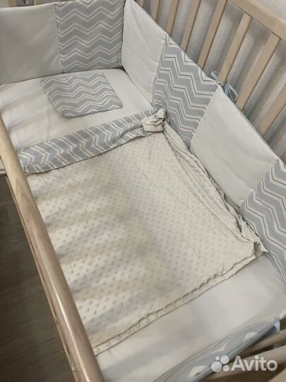 Кроватка детская с матрасом