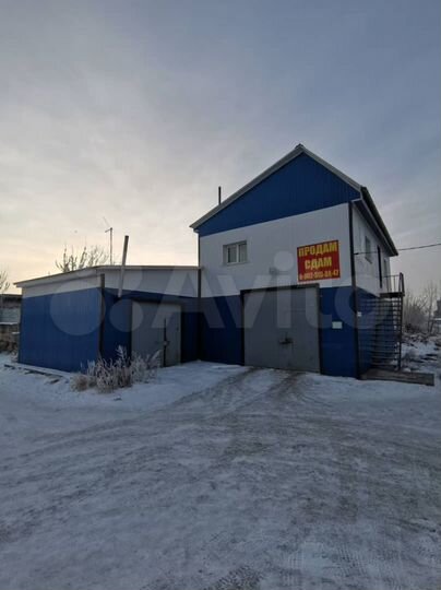 Гараж, > 30 м²