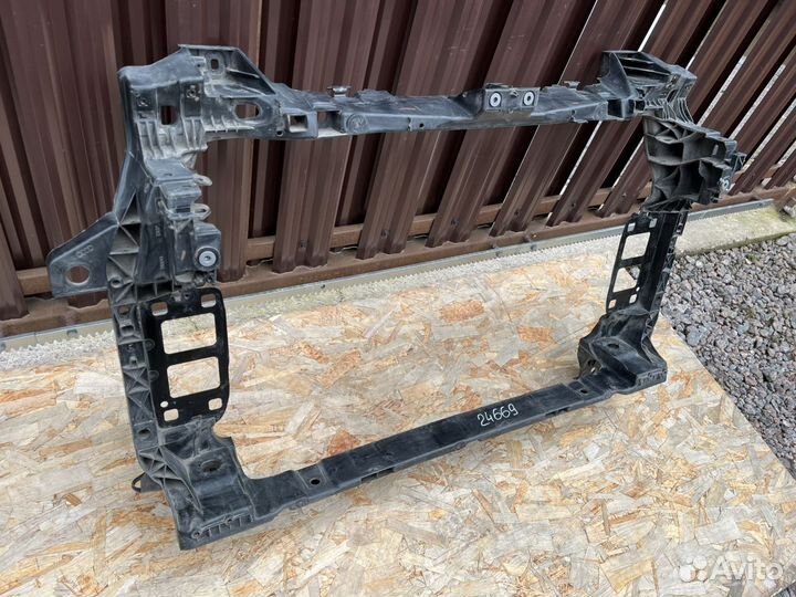 Панель передняя Audi Q7 4M Audi Q8