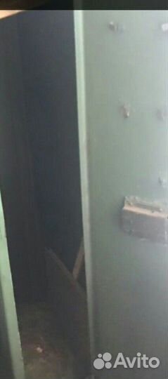 Шкаф металлический двустворчатый СССР