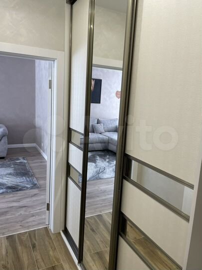 2-к. квартира, 60 м², 2/9 эт.