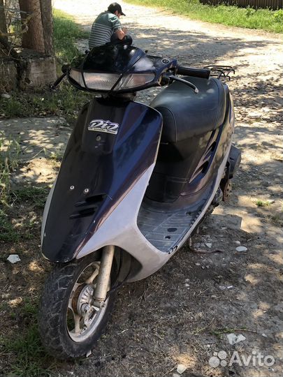 Скутер Honda Dio