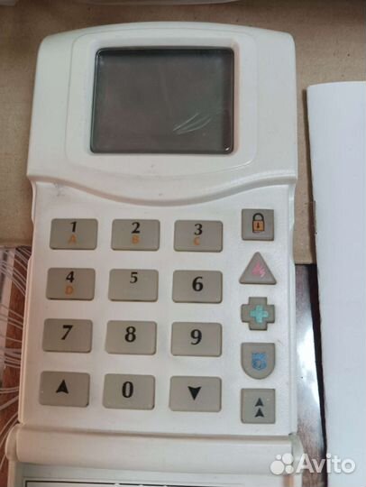 Охранная сигнализация, две клавиатуры