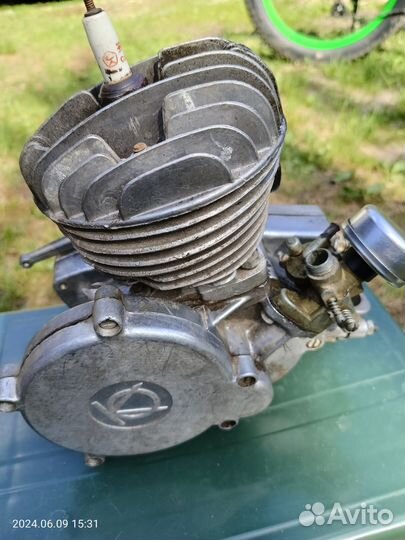 Двигатель мопед Д8