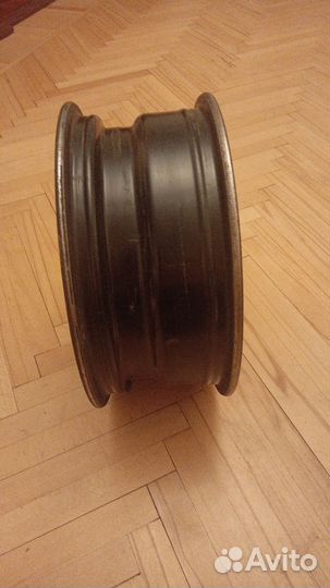 Диск штампованный Toyota R16