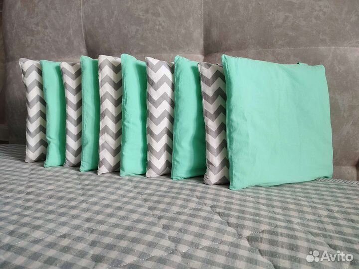 Бортики на детскую кроватку