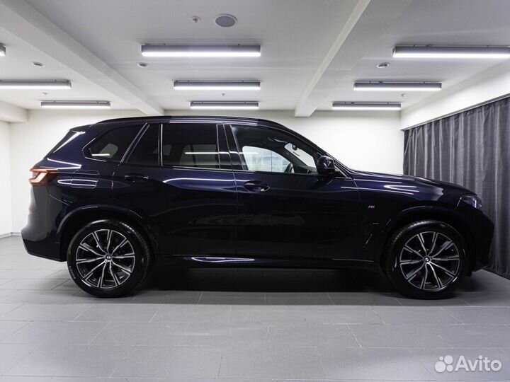 BMW X5 3 AT, 2023