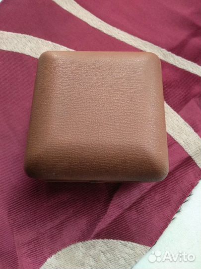 Часы механические в футляре