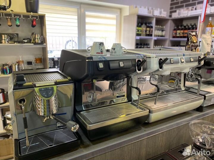 Рожковые кофемашины Nuova Simonelli рассрочка