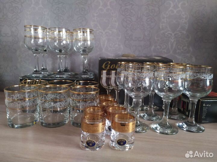 Стаканы, бокалы, рюмки